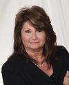 Profile photo of a State Farm Agent named: Dianne Waller