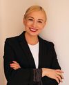 Profile photo of a State Farm Agent named: Jennifer Saez