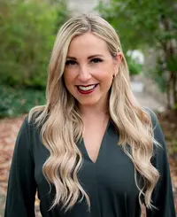 photo of Lindsay Seibel