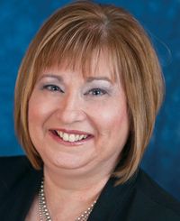 photo of Suzanne Strayer