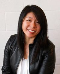 photo of Jennifer Young