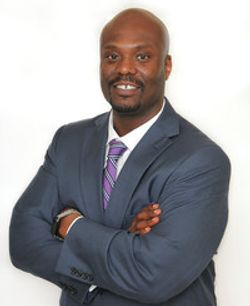 Profile photo of a State Farm Agent named: Robert Ndegwa