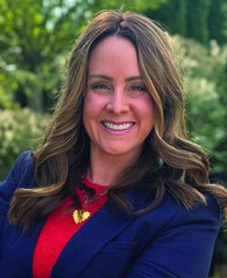 Profile photo of a State Farm Agent named: Lindsay Mullen