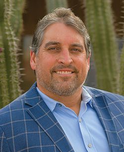 Profile photo of a State Farm Agent named: Mike Miller