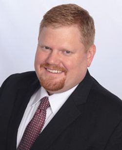 Profile photo of a State Farm Agent named: Alex Elfrink