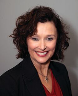 Profile photo of a State Farm Agent named: Julie Doak