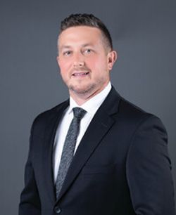 Profile photo of a State Farm Agent named: Brian Bartz