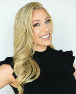 Profile photo of a State Farm Agent named: Kristin Francy