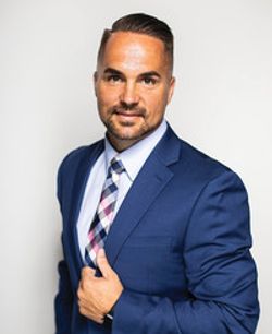Profile photo of a State Farm Agent named: Tyson Luthi