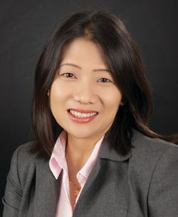 Profile photo of a State Farm Agent named: Yeh Chen Ferguson