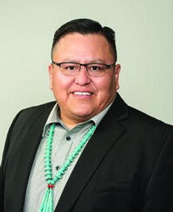 Profile photo of a State Farm Agent named: Chee Montano