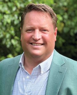Profile photo of a State Farm Agent named: Jon Lakamp