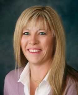 Profile photo of a State Farm Agent named: Sandy Rudolph