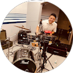 Profile photo of Mauricio Aparicio