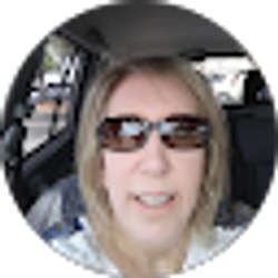 Profile photo of Elaine Cavaliere