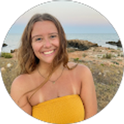 Profile photo of Emilie Bird