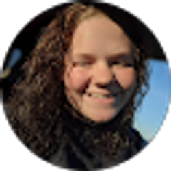Profile photo of Amanda Wallace
