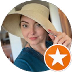 Profile photo of Lindsey M.