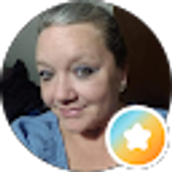 Profile photo of Aura Elaine