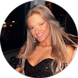 Profile photo of chloe lael