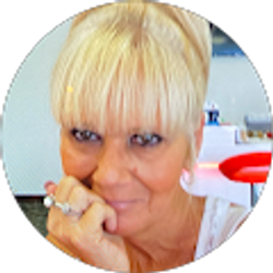 Profile photo of kayla brandt