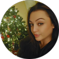 Profile photo of Ashley Deifenbaugh