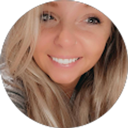 Profile photo of Alicia White
