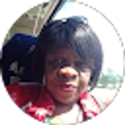 Profile photo of Carrie Carr