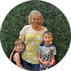 Profile photo of Laura Bonsall