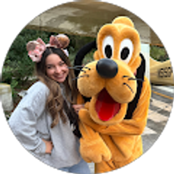 Profile photo of Jasmine Lugo