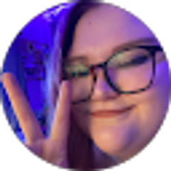 Profile photo of Bee Hinton