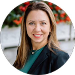 Profile photo of Amy Azorandia