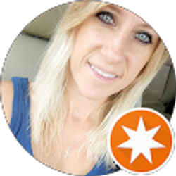 Profile photo of Ariel Smith