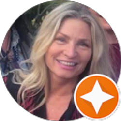 Profile photo of Pamela Van Ierland