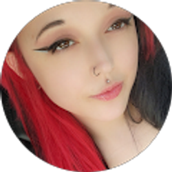 Profile photo of Courtney A (gloom)