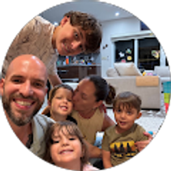 Profile photo of Peter Portela