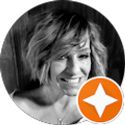 Profile photo of Nicole Krug