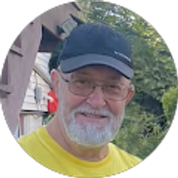 Profile photo of Eddie Vilar