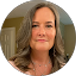 Profile photo of Carrie Sells