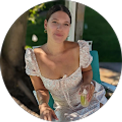 Profile photo of Chelsea Meyers