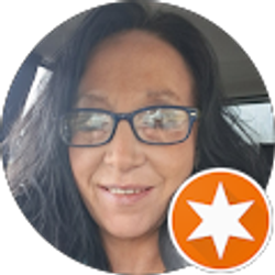 Profile photo of Lisa Wood