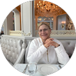 Profile photo of Anne Rainville