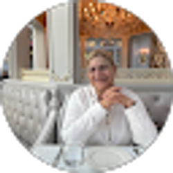 Profile photo of Anne Rainville