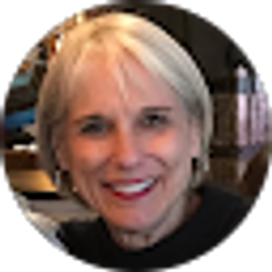 Profile photo of Holly Cahall