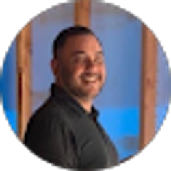 Profile photo of Shawn Nataneti