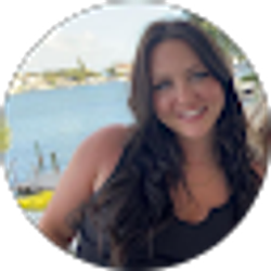 Profile photo of Chelsey