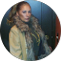 Profile photo of Dawn Deransburg