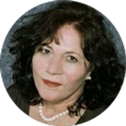 Profile photo of Rosina Comunale