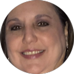 Profile photo of Debbie Martin