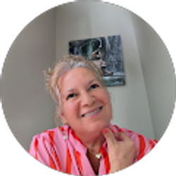 Profile photo of Yolanda Morales (Chiquita)